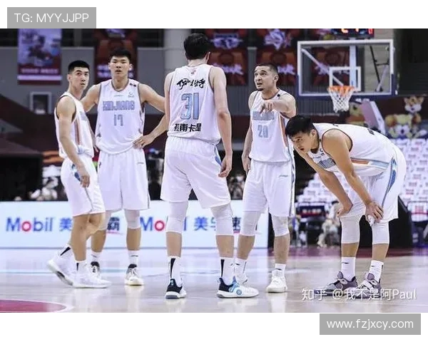 辽宁本钢与新疆广汇激烈对决 双方实力对比与赛季前景分析