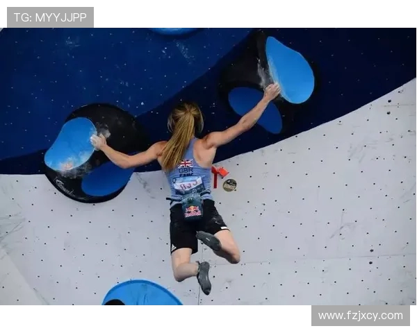 广州极限运动队在世界攀岩锦标赛中以62分稳居积分榜首位