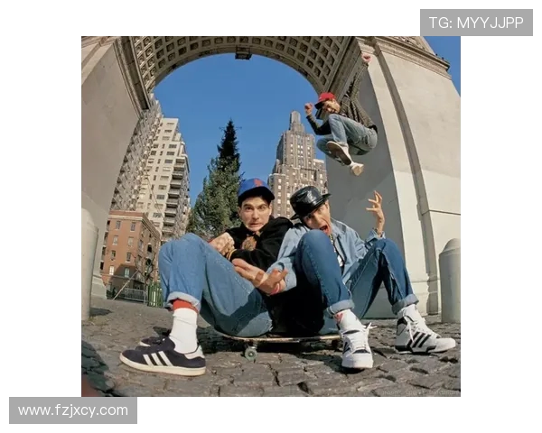 成都滑板队区域防守策略解析与滑板热点探讨